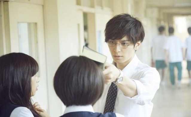 日剧纯爱高甜校园老师,日剧老师我可以喜欢你吗