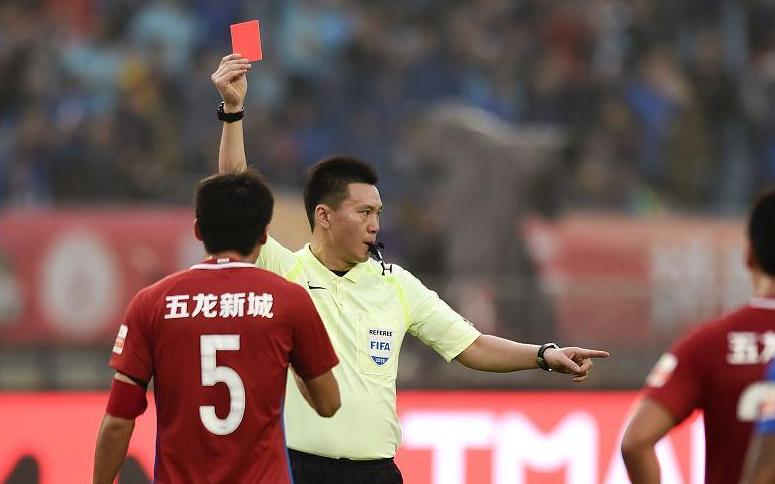 河南建业顾操事件视频,顾操红牌河南建业提前保级