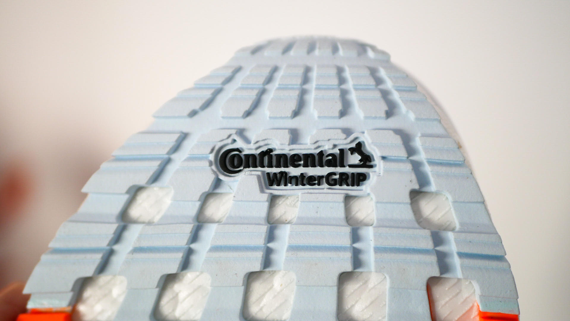 闃胯开杈炬柉璺戦瀷boost2020鍏ㄩ粦,闃胯开杈炬柉ultraboost璺戦瀷