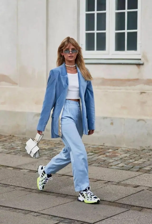 旗袍鞋子百搭款不累脚,什么鞋子最舒服耐穿百搭