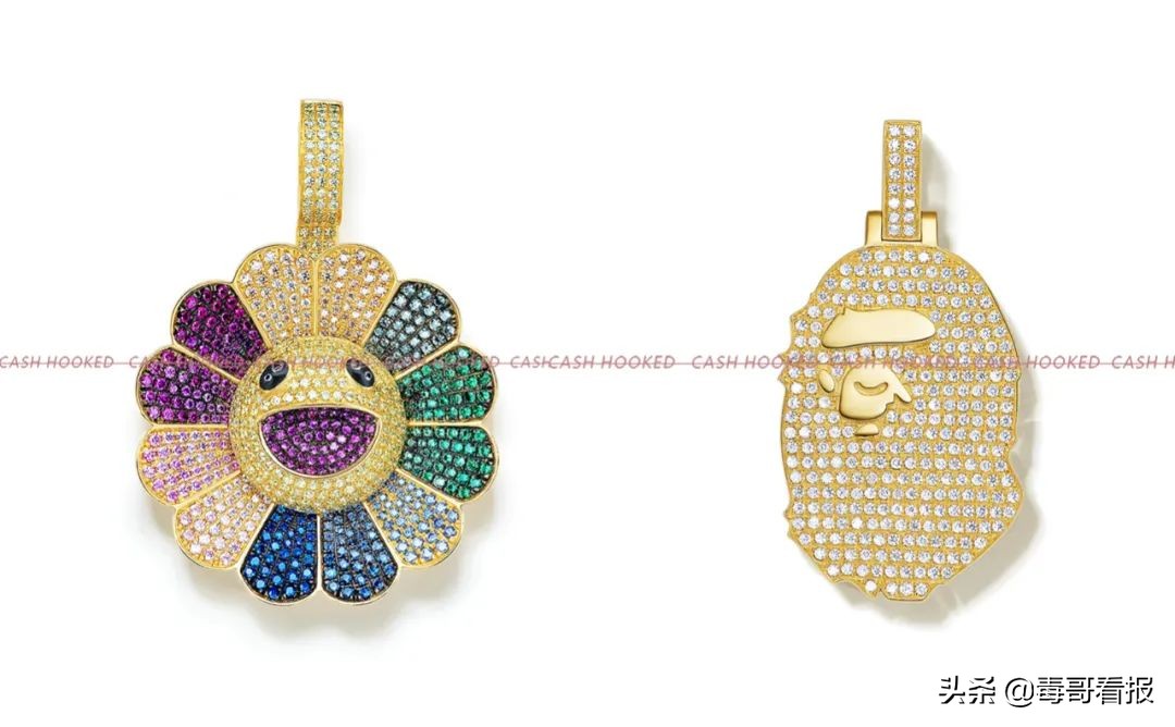 简约的首饰往往是穿搭的必杀技,首饰穿搭