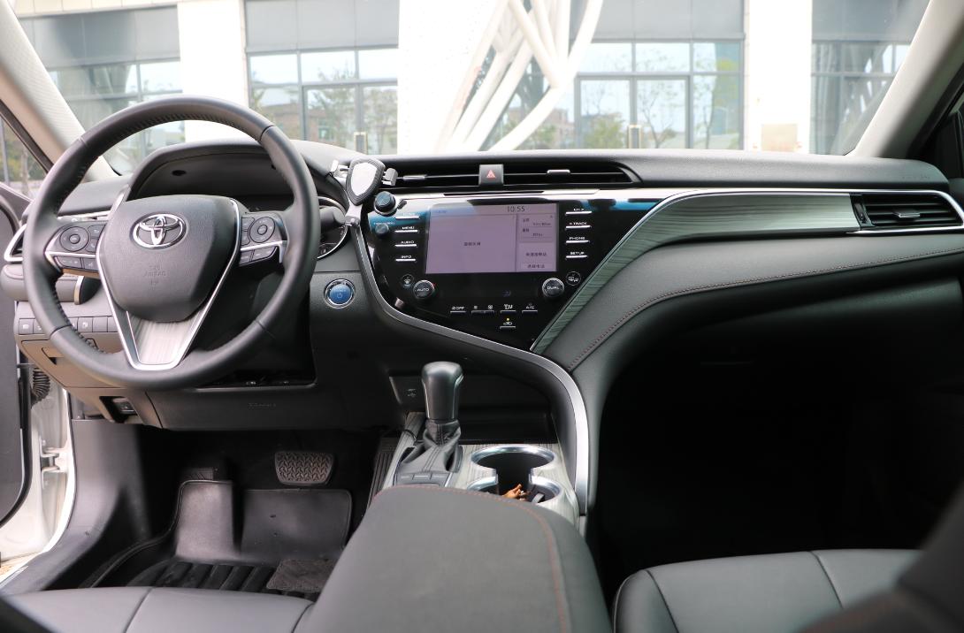 八代凯美瑞10万公里车主感受,第八代凯美瑞12万公里值得入手嘛