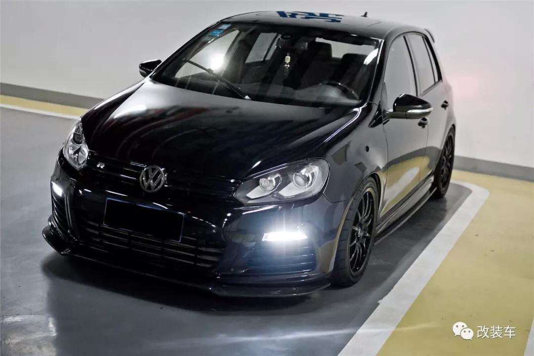 放弃了激情小钢炮高6R，购入奔驰C200做回安静的*男美**子！