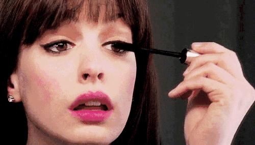 让睫毛变长变美的方法有哪些,怎么做睫毛既浓密又整齐