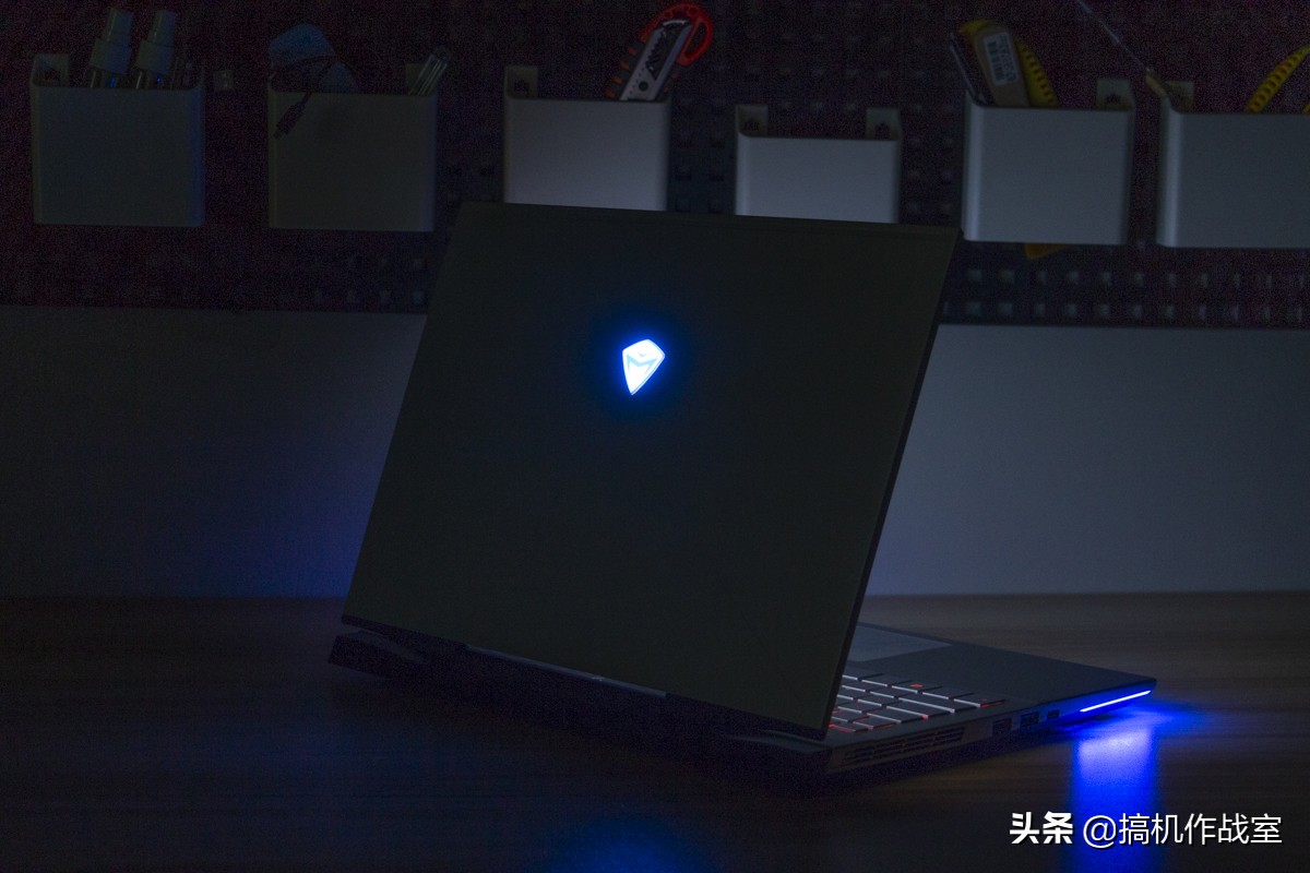 机械师战空f117-x配置,机械师f117-b游戏实测