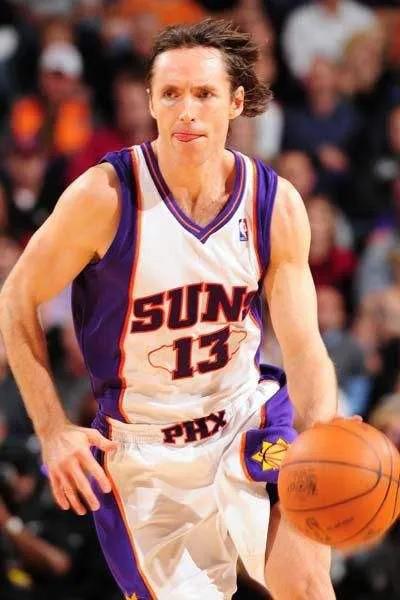 马努吉诺比利和纳什,长发飘飘的吉诺比利