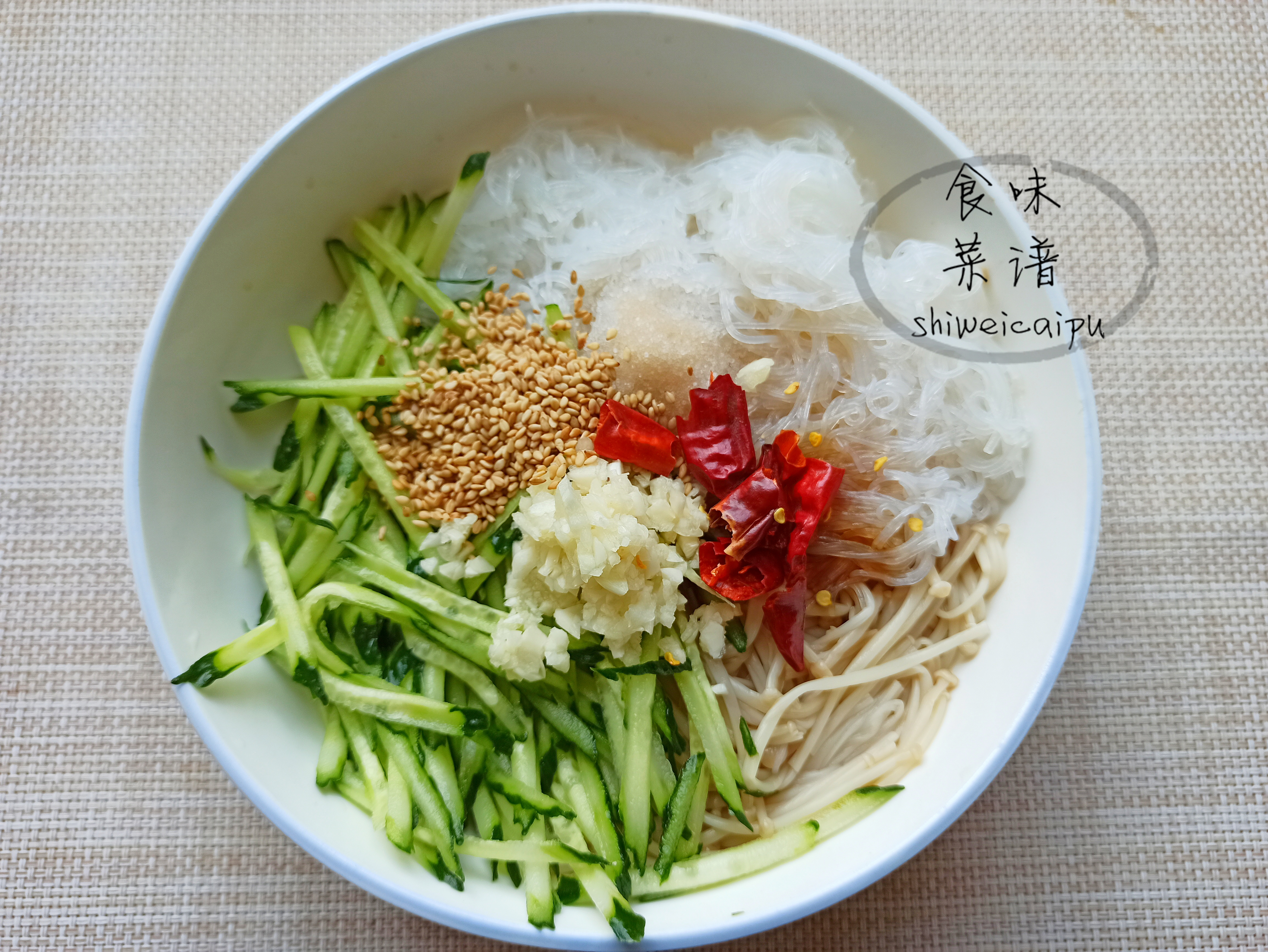 凉拌菜调料汁不要蒜,凉拌菜酱油是生抽还是老抽