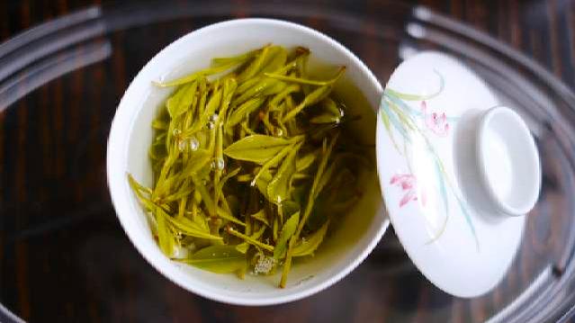 六大茶类的分类及代表茶,六大茶类的最佳品饮时间