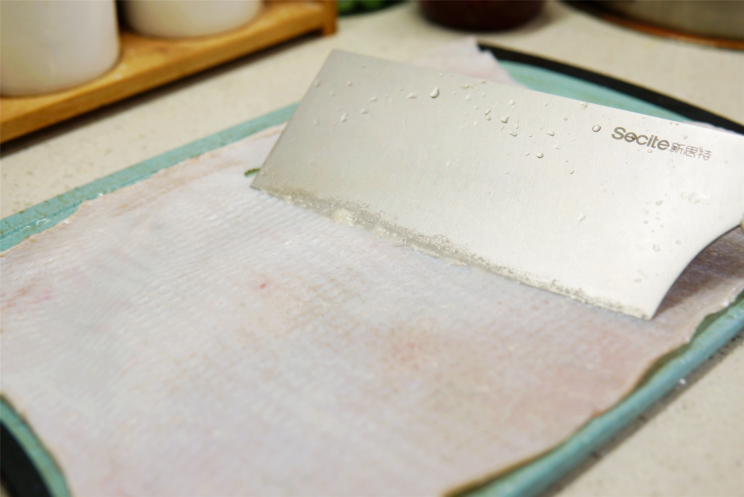 我为年夜饭添道菜腰缠万贯作文,年夜饭第十一道菜腰缠万贯