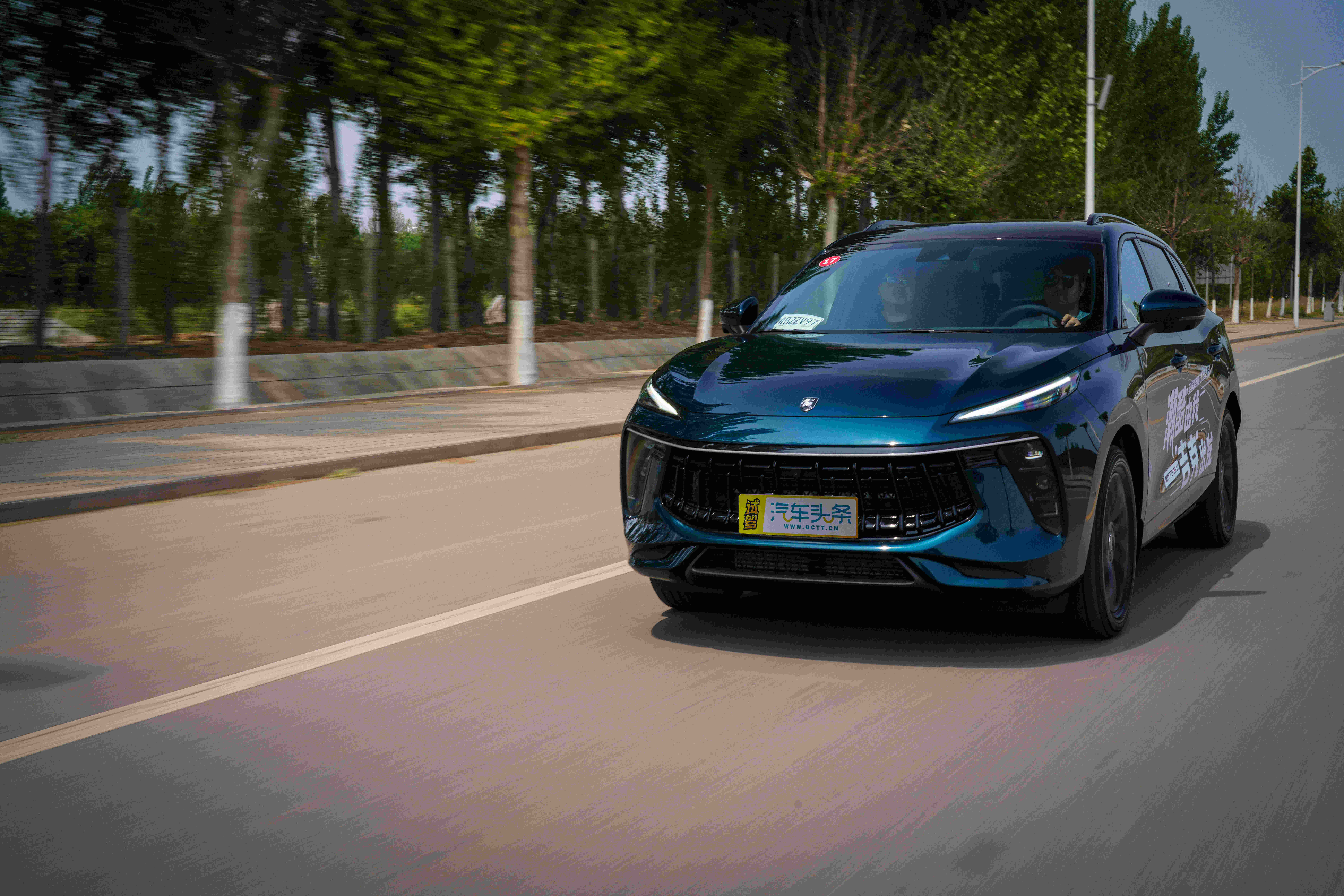 东风风行t5evo网红测试,东风风行evot5汽车颜值的巅峰