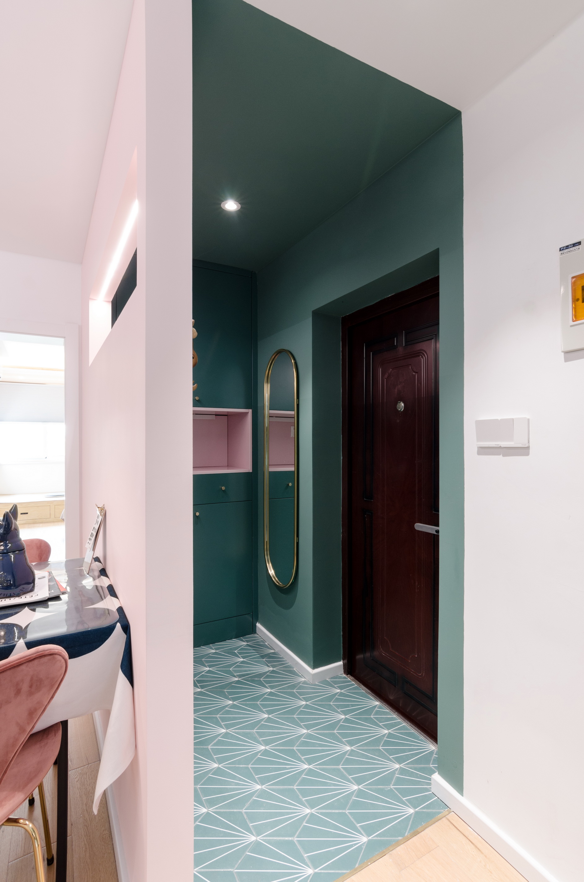 老房改造小户型口碑最好 (绿粉小区老房改造)