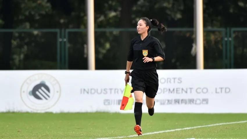 出名了！宝应美女！曾被市委市政府记功