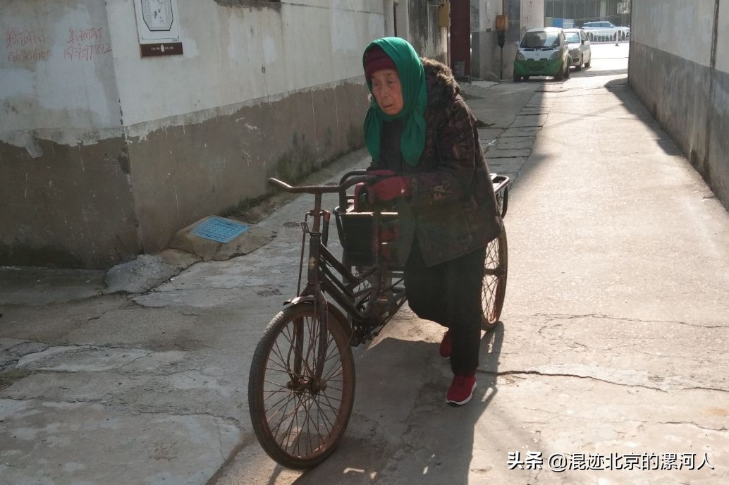 在农村老人家摔伤了怎么办,老人摔倒娘家哥嫂说难听话