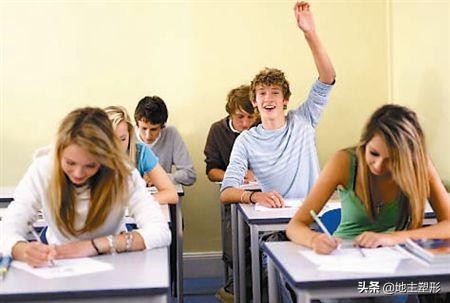 学生瘦腿方法拉伸动作,简单的2个瘦腿动作适合学生