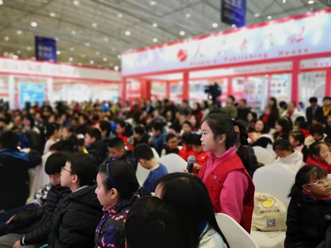 小记者课堂丨“中国动物小说大王”沈石溪：大胆模仿、大胆借鉴