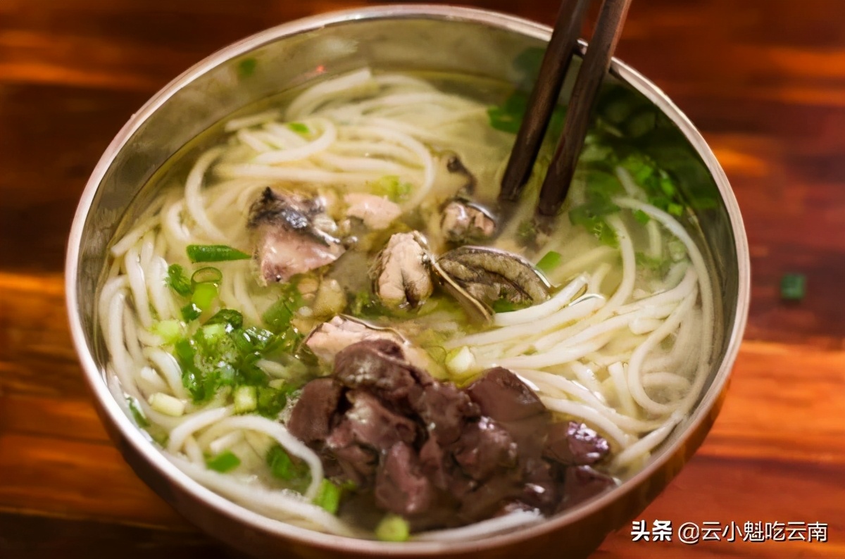 云南米线有一种特殊的味道是什么,云南米线的魅力