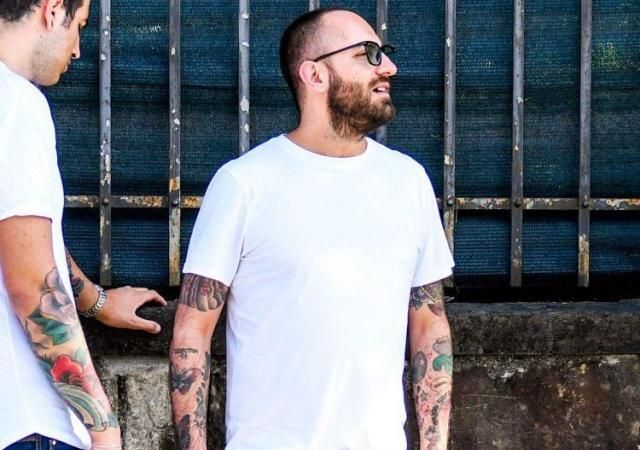 潮男怎么选择白色t恤,男士白t恤怎么穿不透