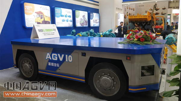 蓬翔研发重型AGV助力室外自动化物流