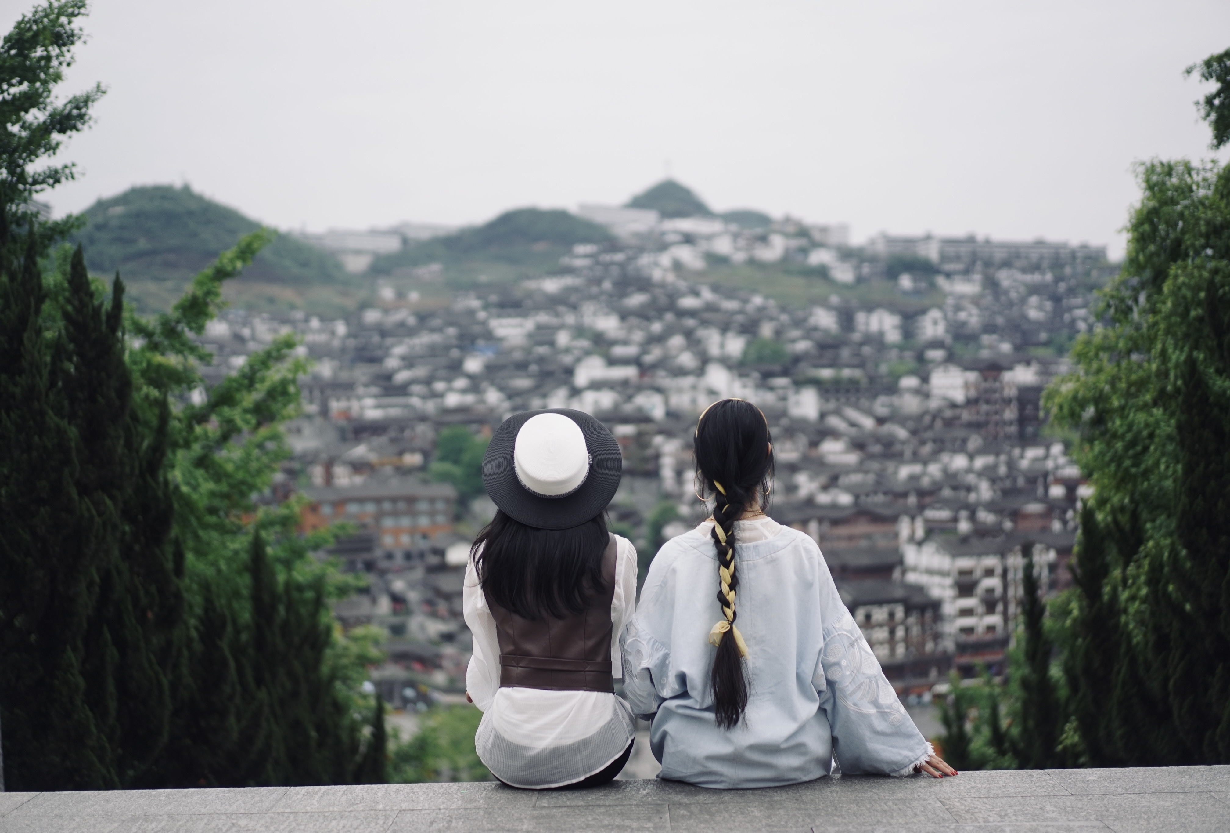 贵州黔东南千与千寻,茅台镇千与千寻