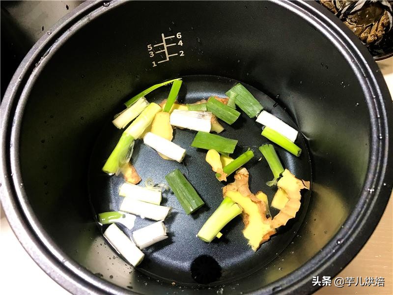 清蒸大闸蟹的正确做法详细教程,鲜活的清蒸大闸蟹的正确做法