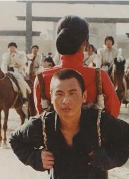 莫言创作《丰乳肥臀》时,初读《白鹿原》,莫言表示:被怔住了