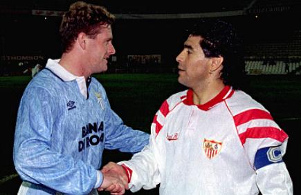 马拉多纳黑暗纪录,马拉多纳是哪一年加盟塞维利亚的