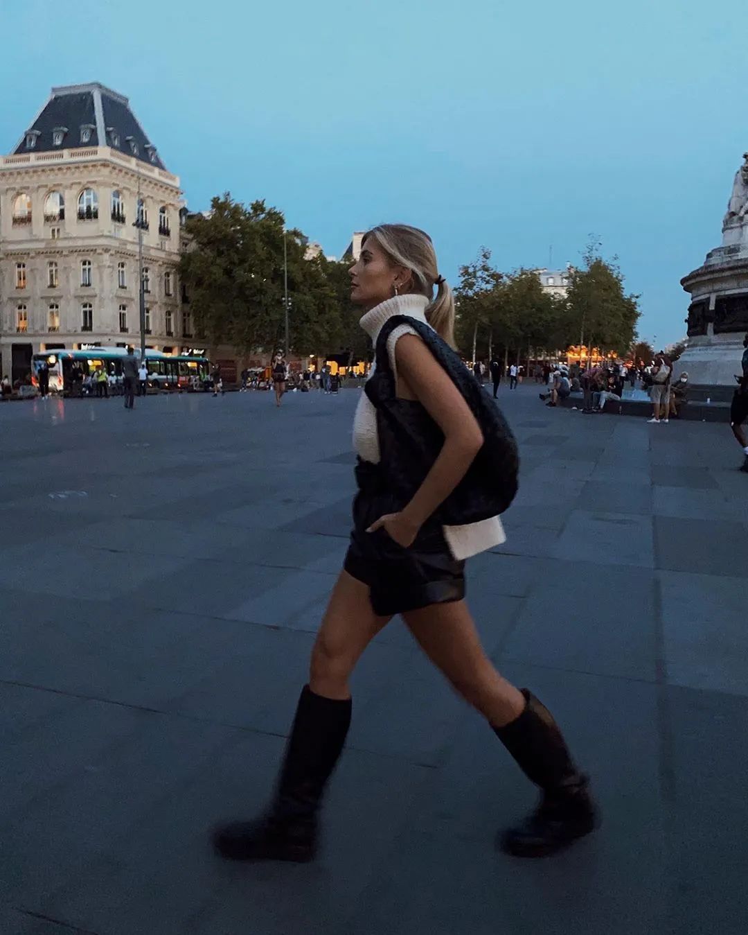 欧阳娜娜同款衣服牌子,欧阳娜娜淘宝同款衣服