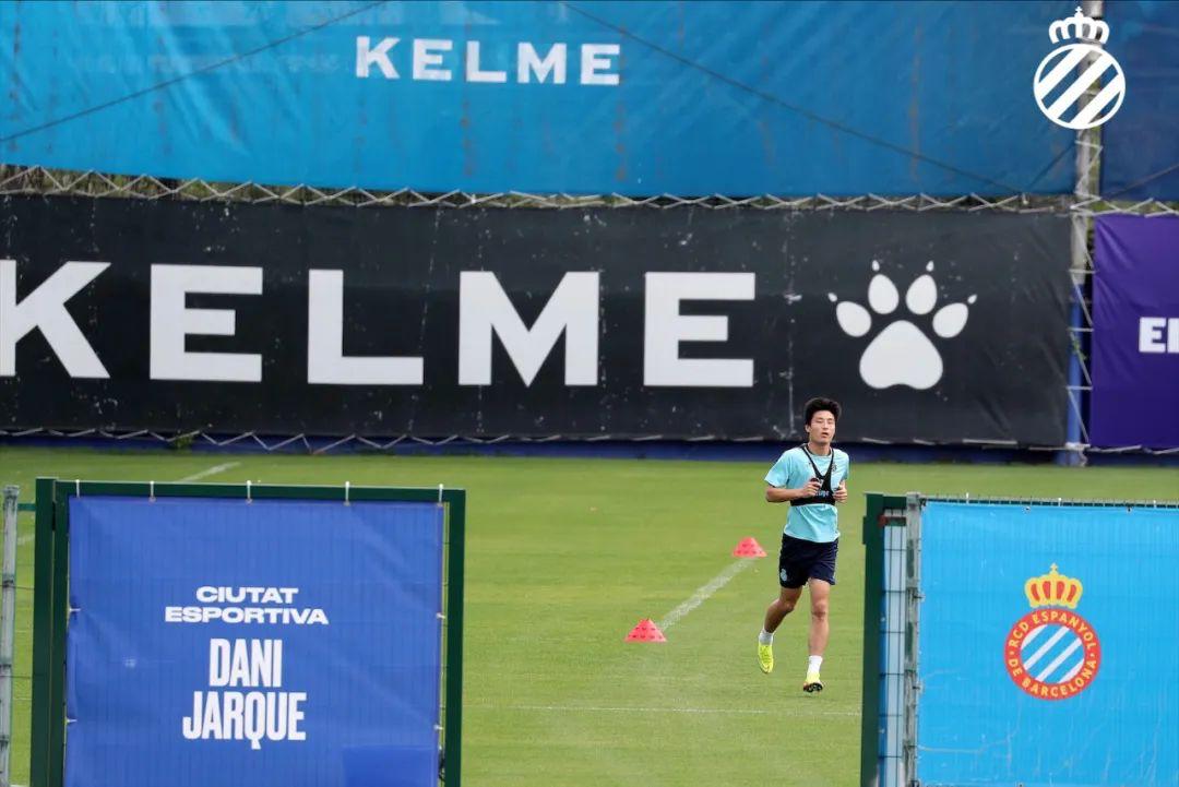 武磊带着中国骄傲奔跑,武磊重返中超集锦