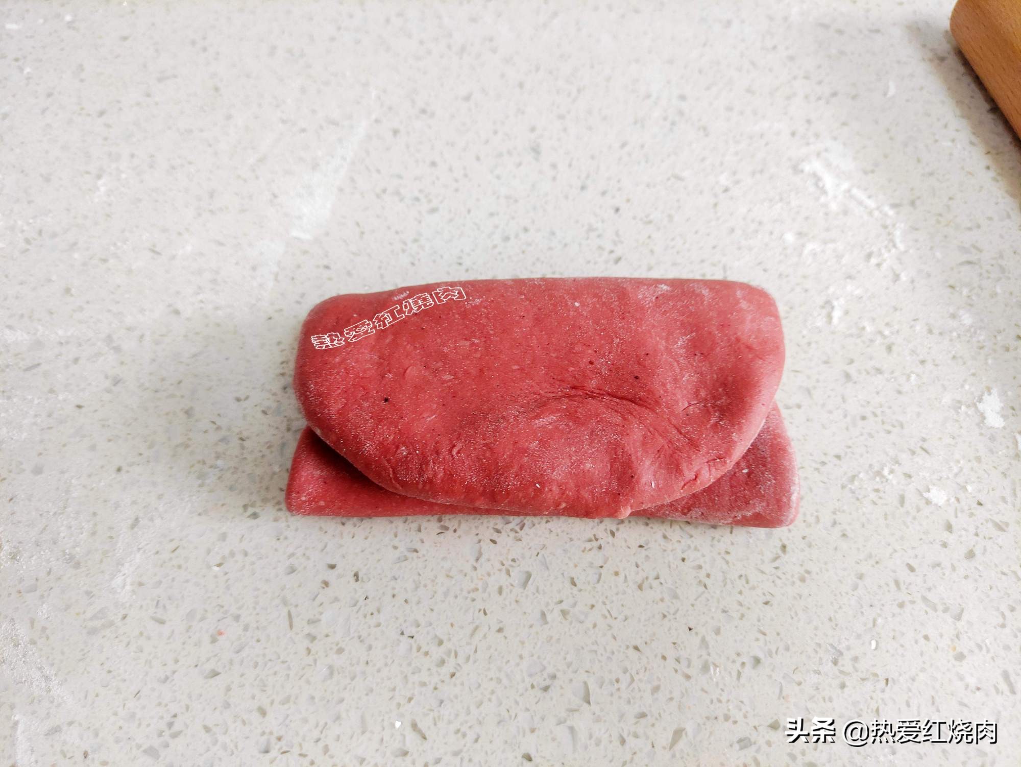 猪油能做吐司吗,烘焙猪油能做什么面包