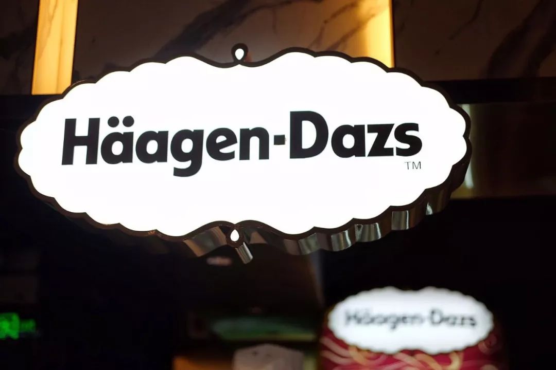 象拔蚌拼鹅肝三文鱼刺身拼盘,象拔蚌三文鱼鹅肝刺身拼盘