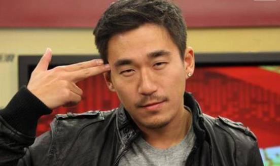 张国立三个老戏骨,老戏骨张国立从18到67的变化