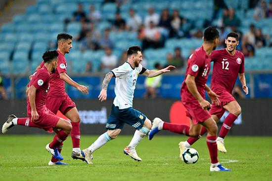 美洲杯欧洲杯一夜连爆2个大冷门,美洲杯为什么赛制这么乱