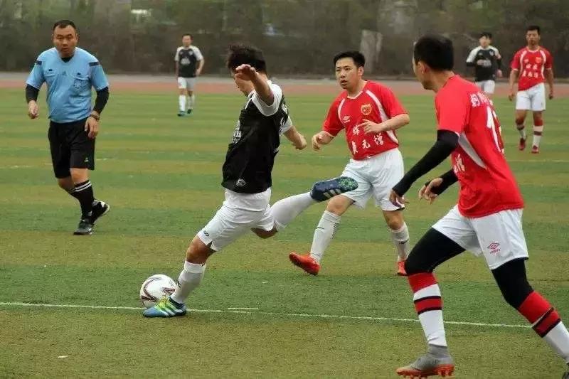 砸钱请外援不如踏实搞青训,里皮给中国足球建议