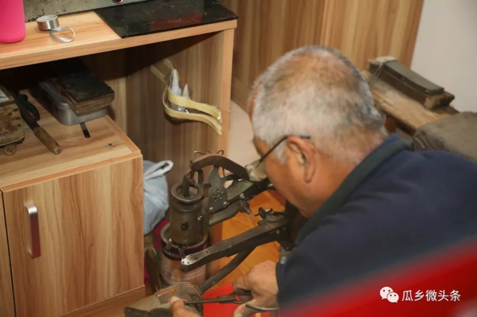 便捷高效打通服务群众最后一公里,彻底打通服务群众工作最后一公里