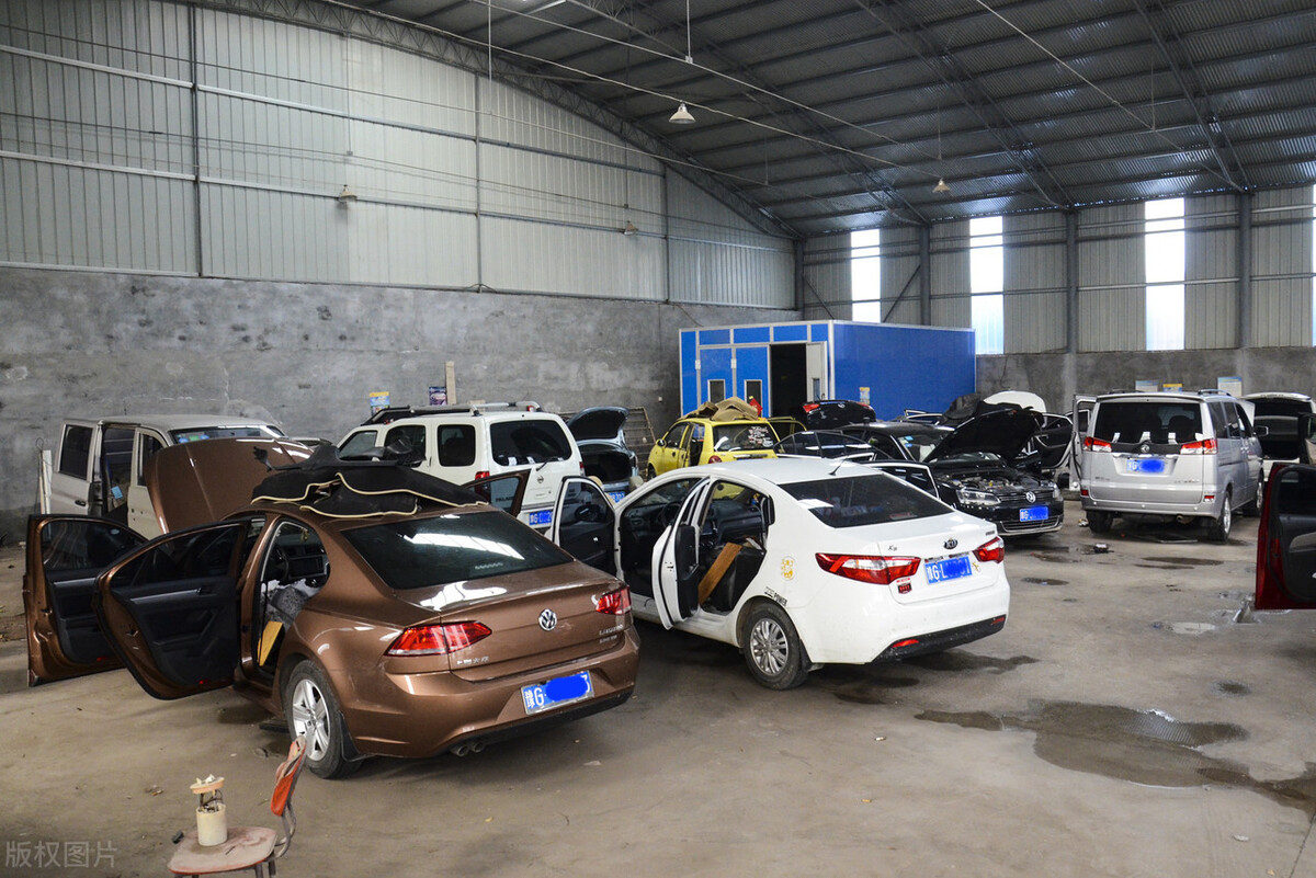 汽车修理工学徒的真实现状,汽车修理工真的月薪上万吗