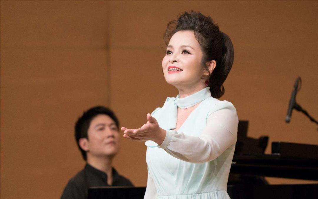 国家队唱广寒宫完整版,国家队唱广寒宫