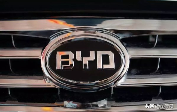 bmw真实名称,宝马为什么被称为把妹神车