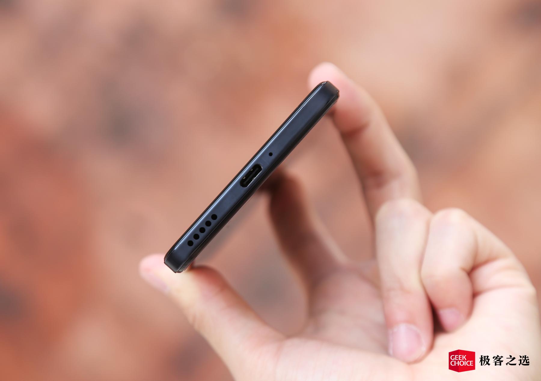 荣耀play5曝光66w快充加持,荣耀play5畅享50plus