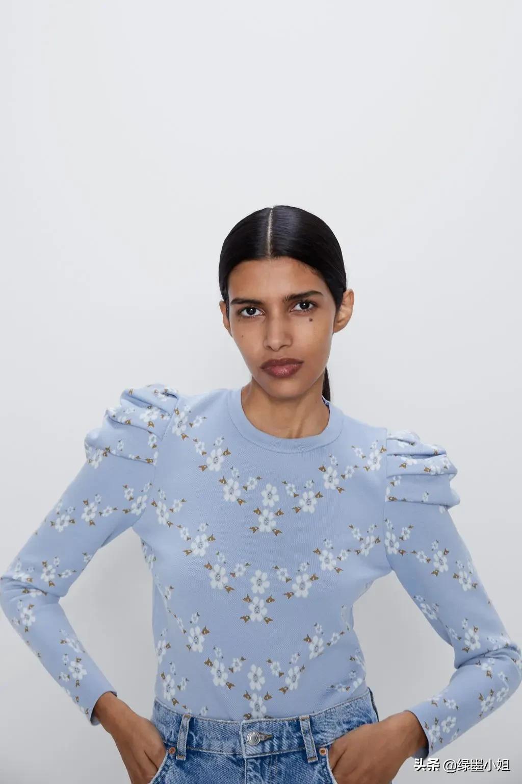 林允重新解锁时尚新看法,林允韩国时尚穿搭