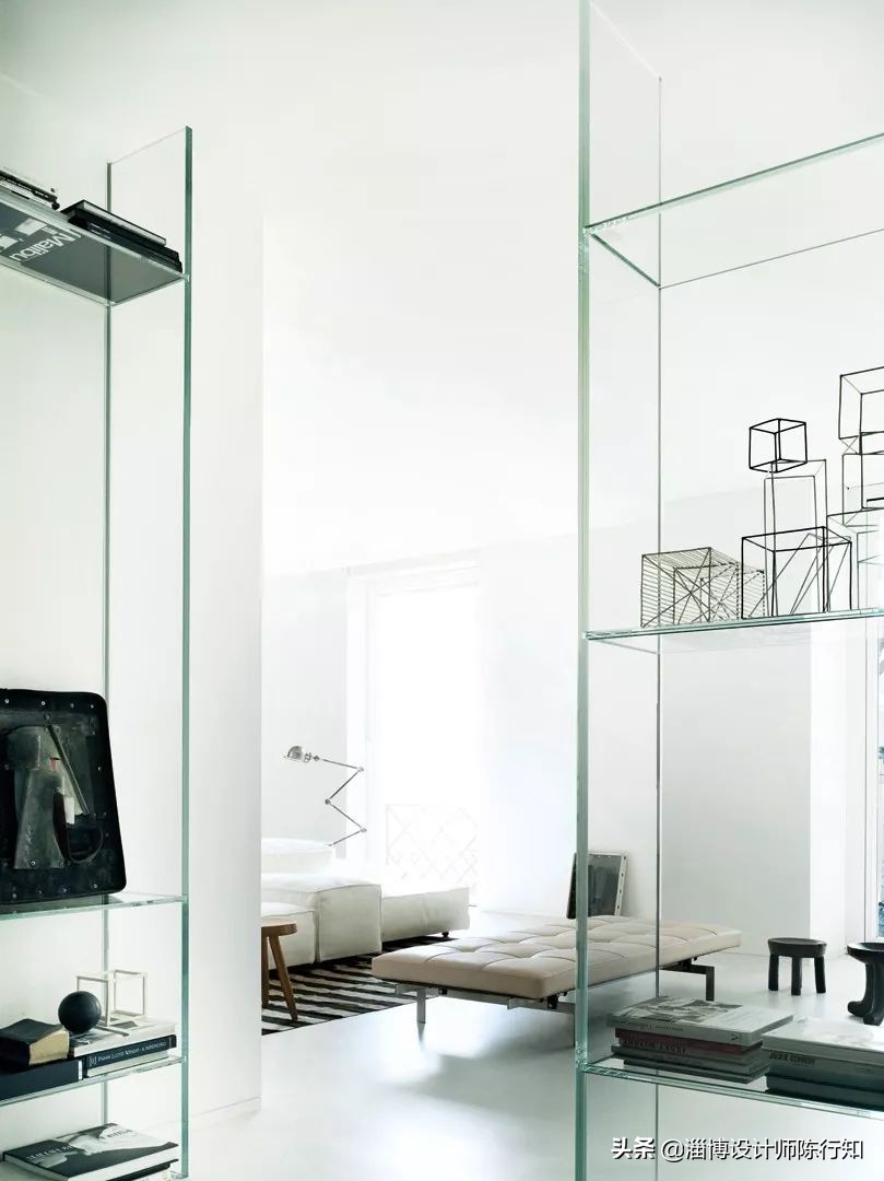 现代简约轻奢浅灰,轻奢和现代简约黑白灰的特点