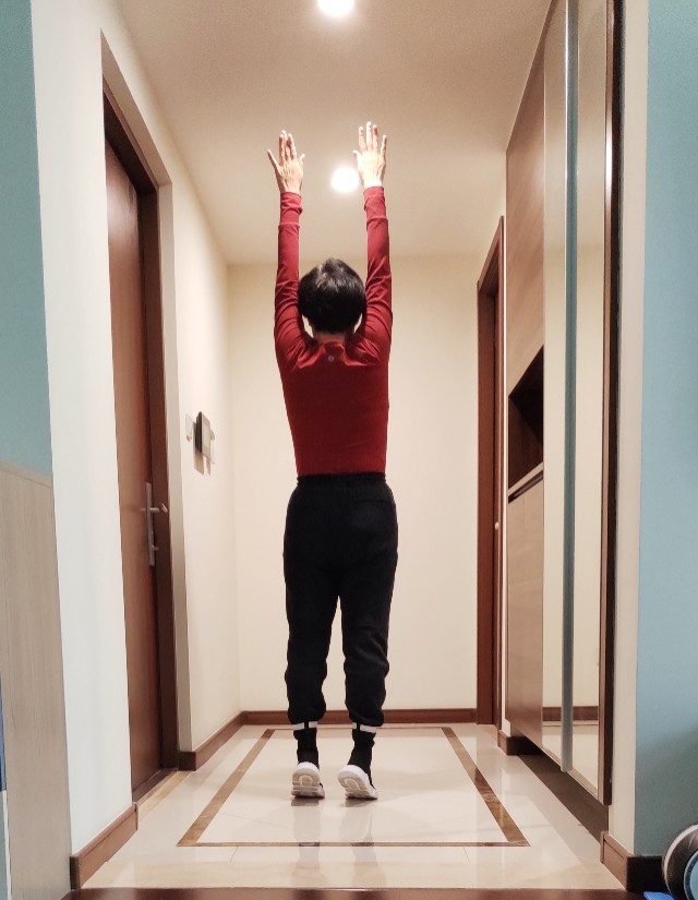 一个动作十天治肩周炎,查找治肩周炎的妙招