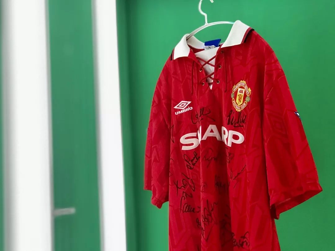 球场也是商场,球场是男人的战场