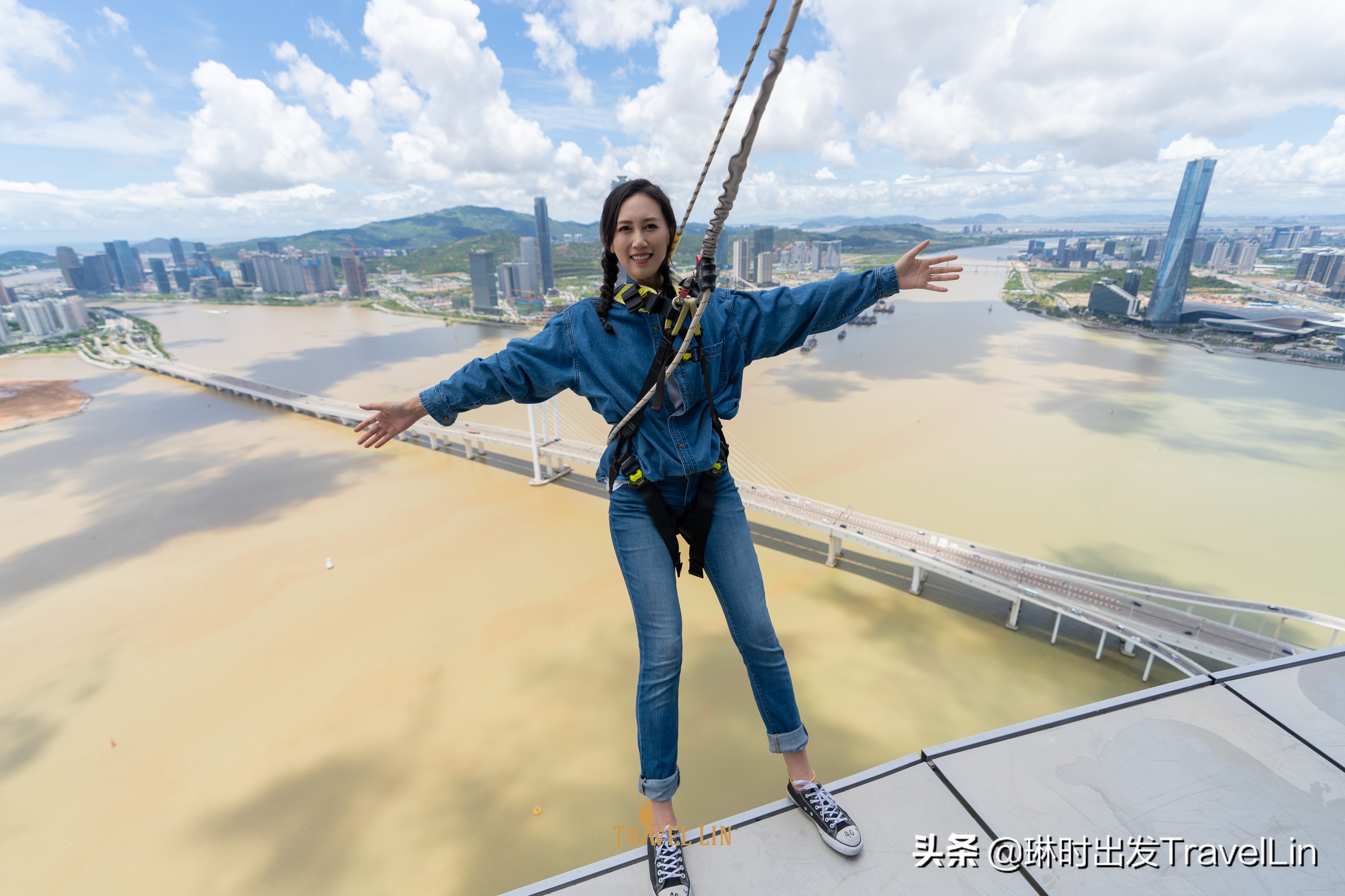 去澳门值得看的表演,澳门观光塔蹦极攻略