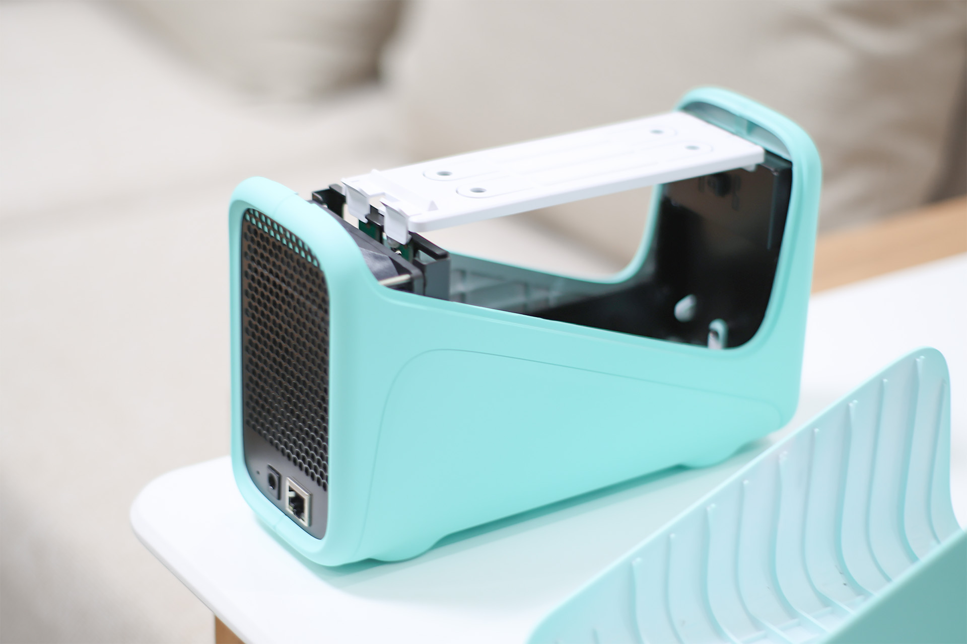 比百度网盘速度更快，功能更多的极空间私有云Z2体验