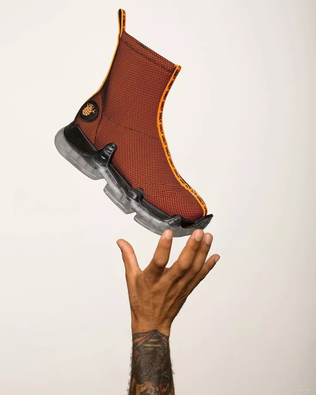 新手直播卖鞋什么时间段合适,平台卖鞋要注意什么