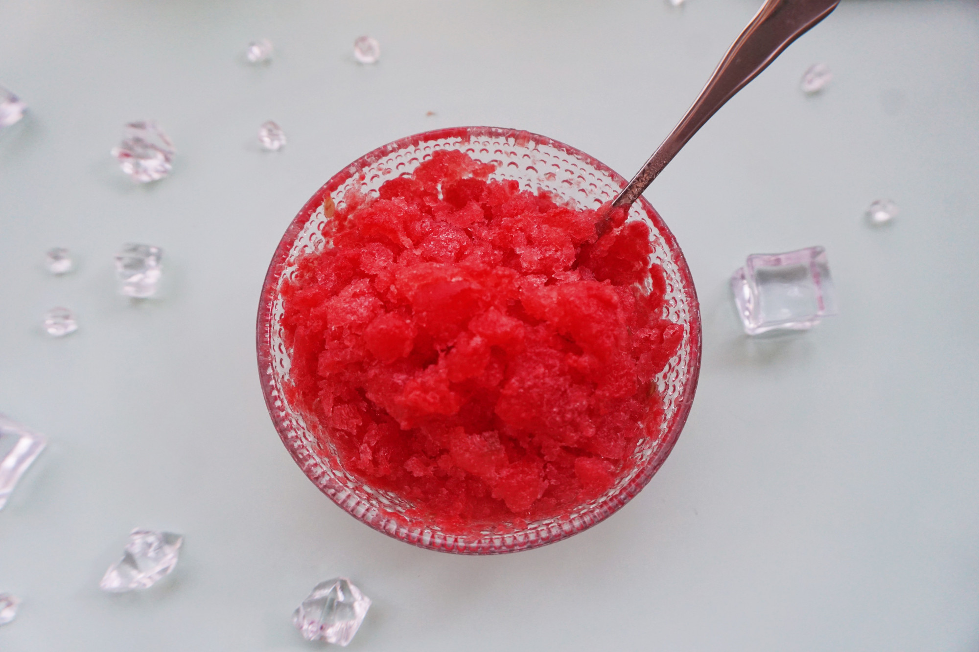 自制夏日饮品西瓜沙冰,做西瓜沙冰的方法