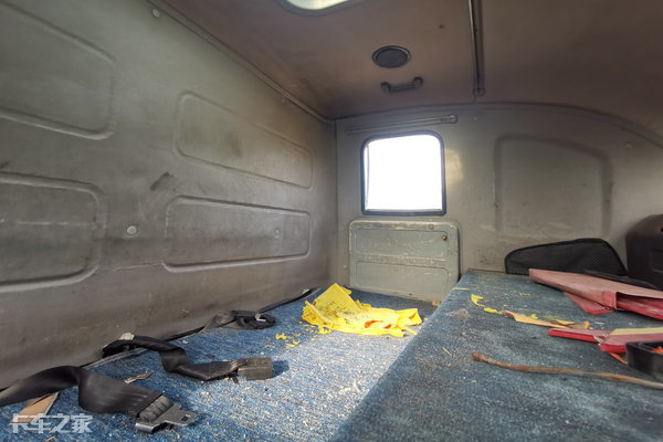 青岛解放jh6生活舱房车,史上最豪华的解放卡车