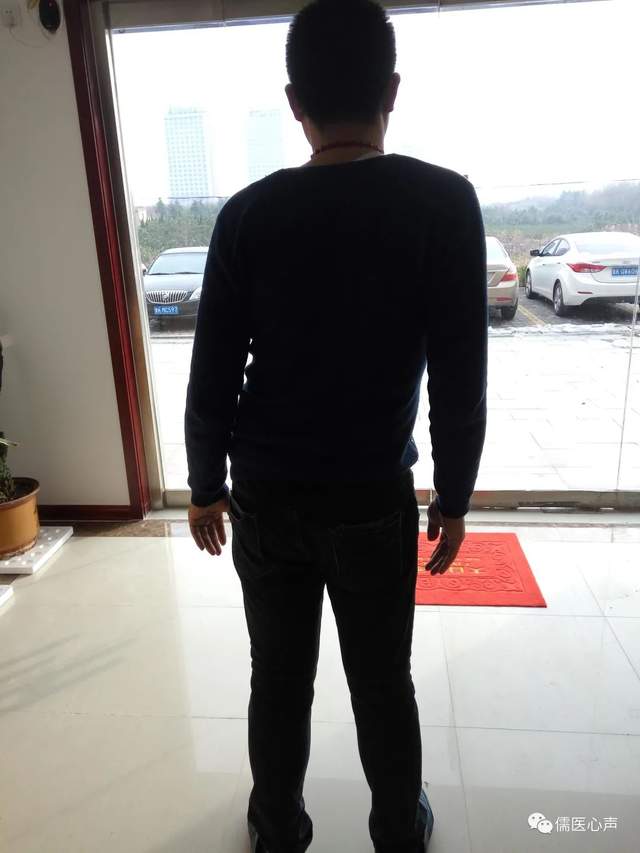 腰弯成s型怎么办,腰弯了会怎么样