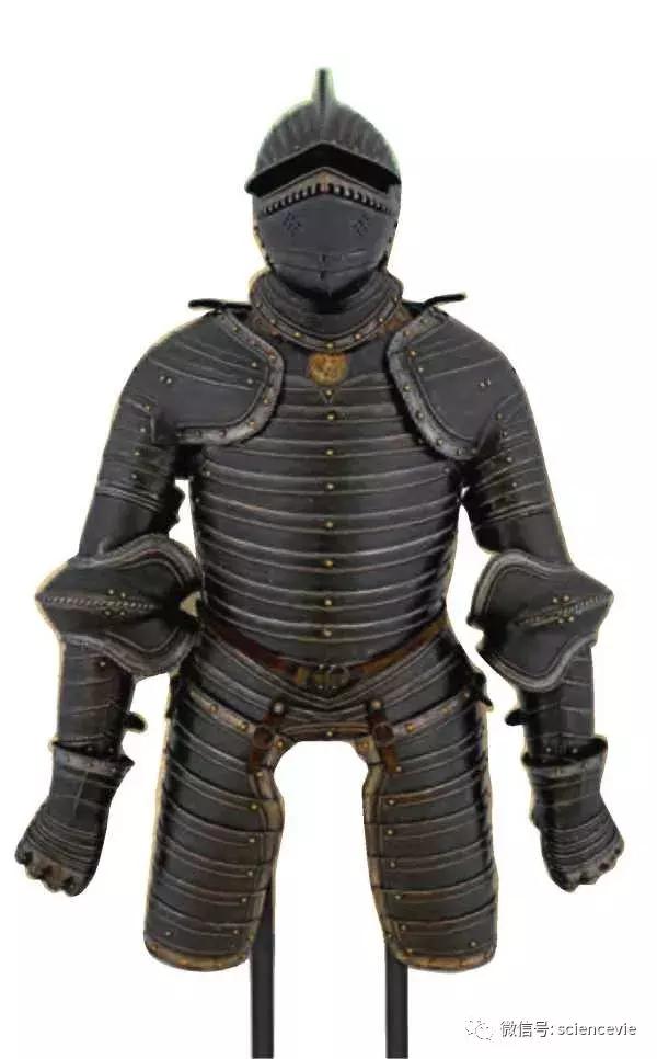 盘点电影中花里胡哨的武器,影视剧中的盔甲为什么都是布甲
