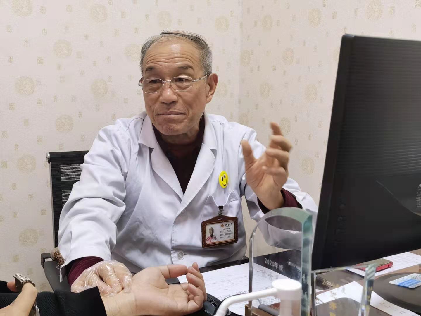 尿频怎么办总有尿意,尿频咋办啊